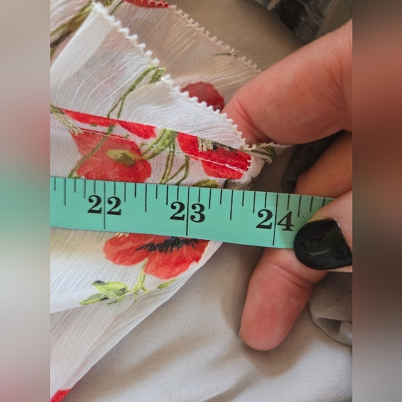 C by One | Semi-Sheer White & Red Floral Blouse with Ruffle Sleeves, Size M - Picture 6 of 8